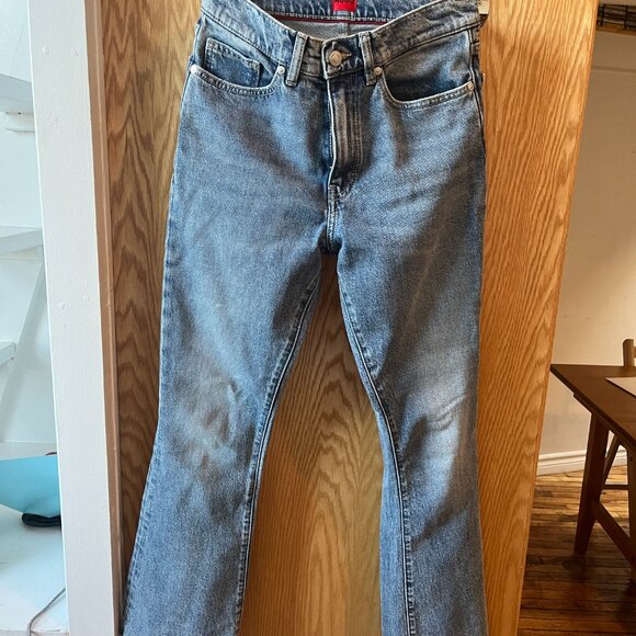 Hugo Boss jeans - Picture 2 of 5